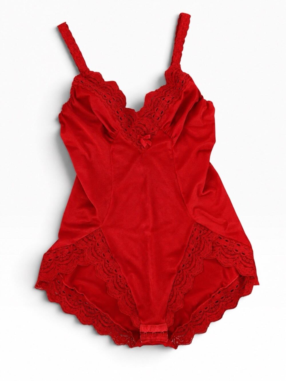 Vintage Olga Secret Hug Red Lace Shaping Teddy Bodysuit Large USA 1173